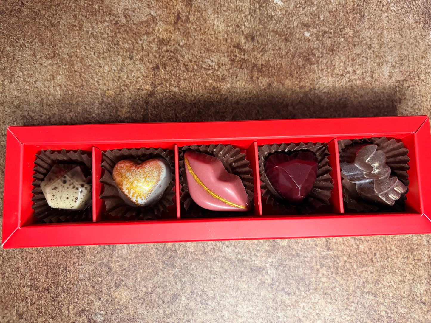 Ръчно изработени бонбони колекция Свети Валентин - 5 броя