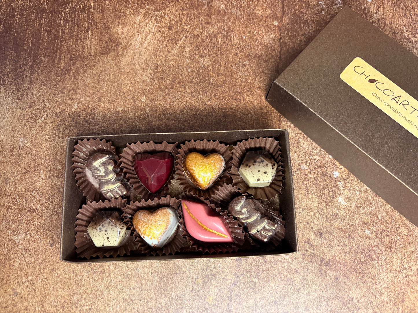 Ръчно изработени бонбони колекция  Свети Валентин - 8 броя