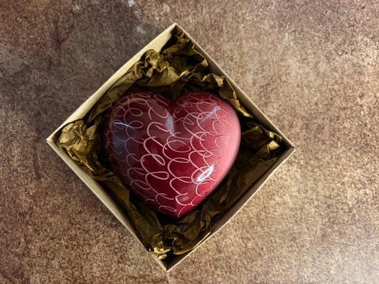 Ръчно изработено сърце от шоколад