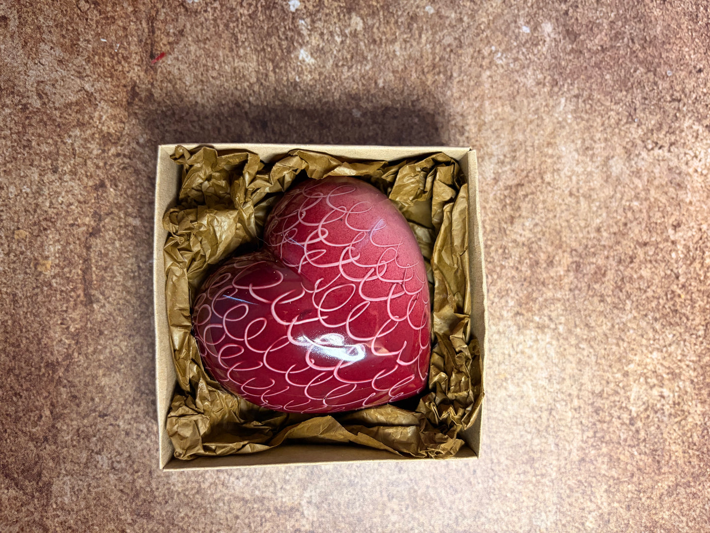 Ръчно изработено сърце от шоколад