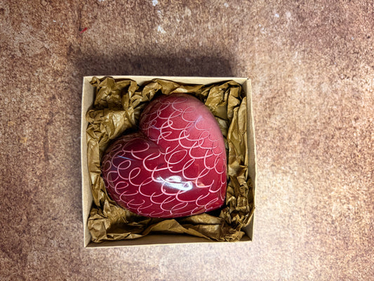 Ръчно изработено сърце от шоколад